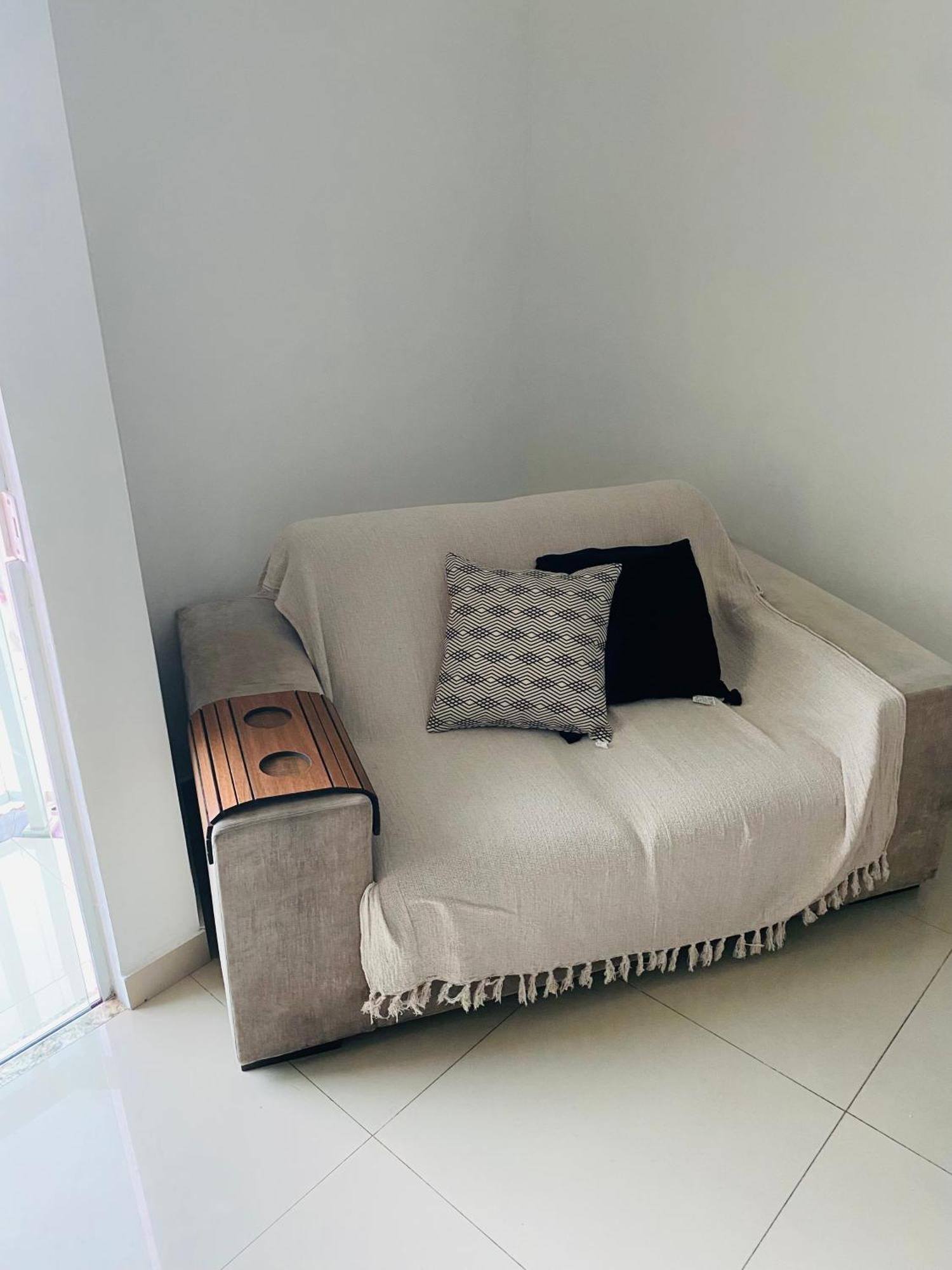 Apartamento Amplo E Confortavel Em 마카에 외부 사진
