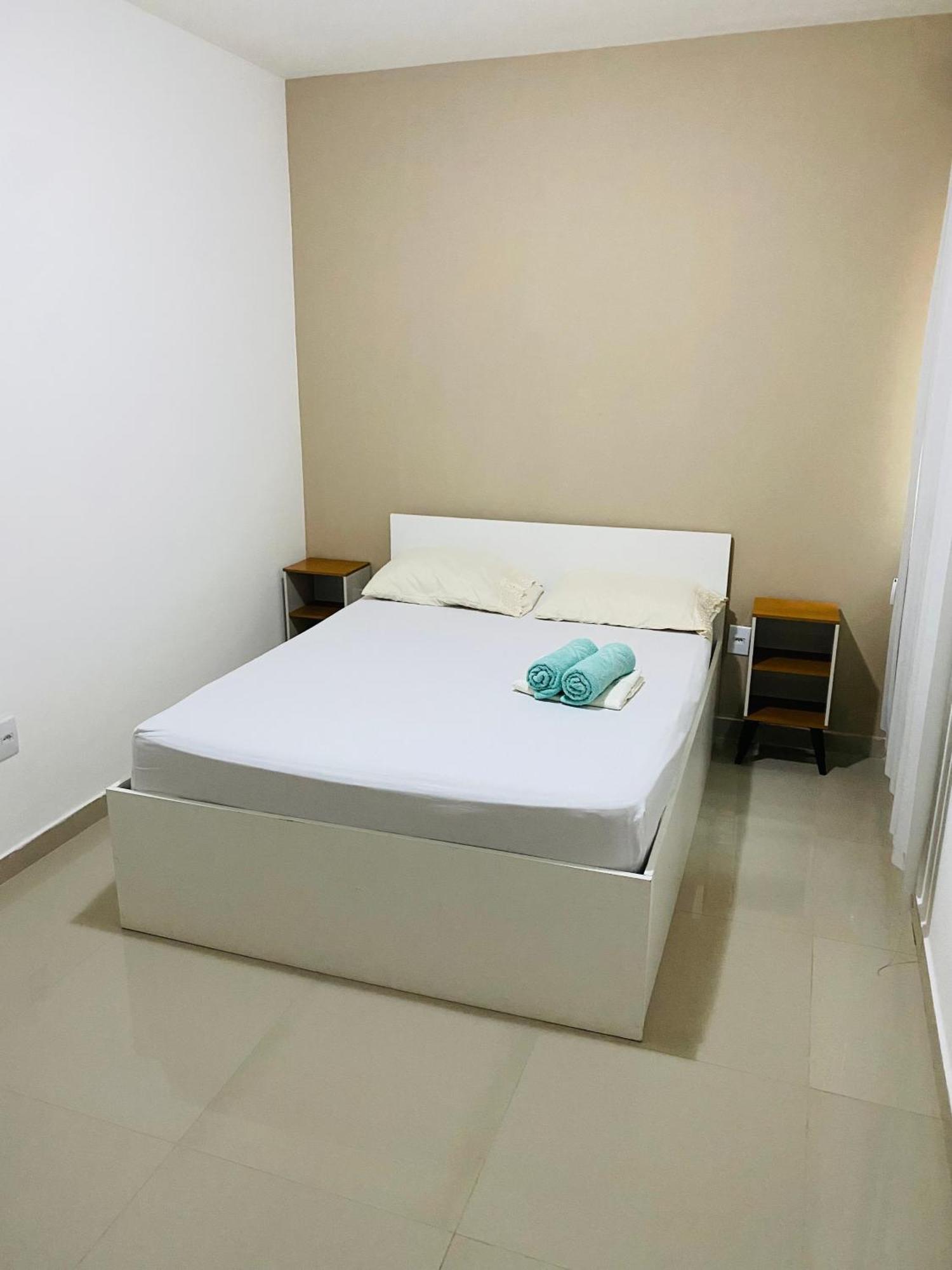 Apartamento Amplo E Confortavel Em 마카에 외부 사진